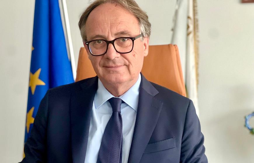 L’assessore Leo scrive agli studenti pugliesi per augurare buon anno scolastico